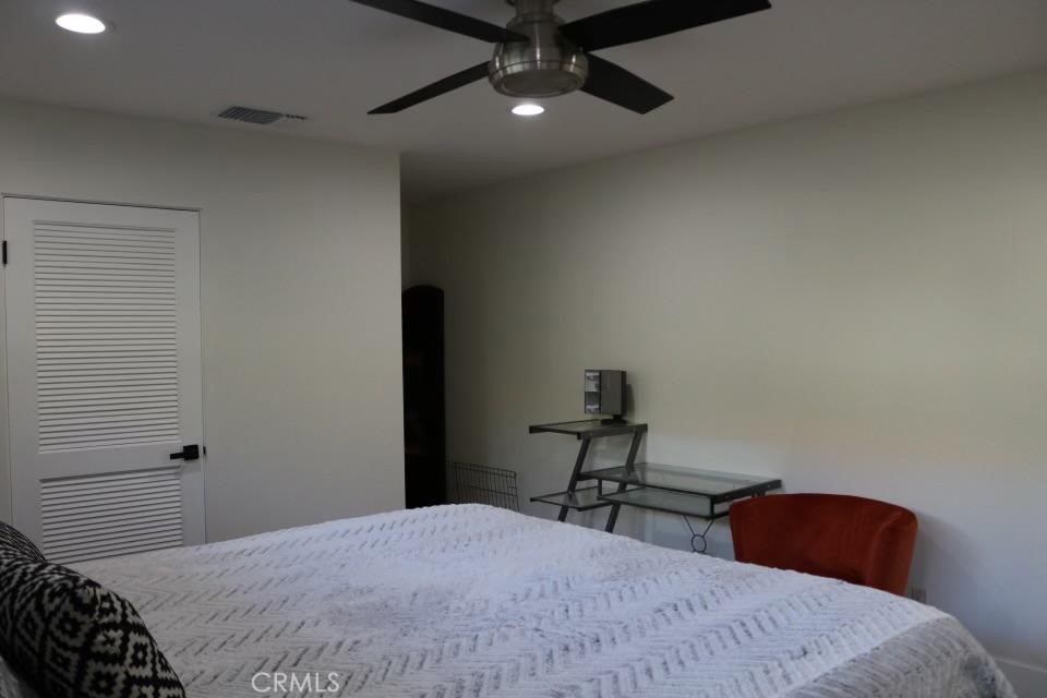 225 South Cahuilla Road Palm Springs, CA 92262 - Photo 19 of 33