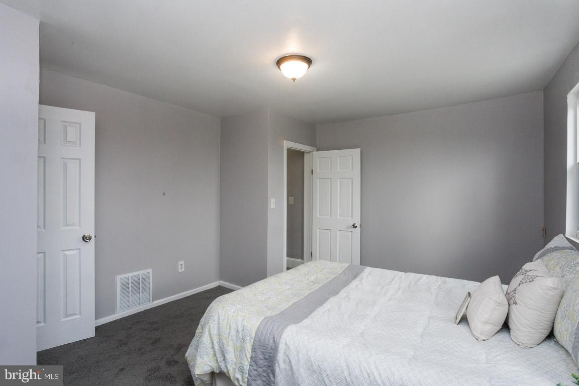 822 North Point Road Baltimore, MD 21224 - Photo 22 of 35 Gallery Image 22