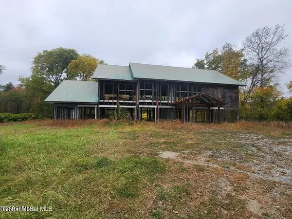 $195,000 | 5015 Highway 9N, Corinth, NY 12822