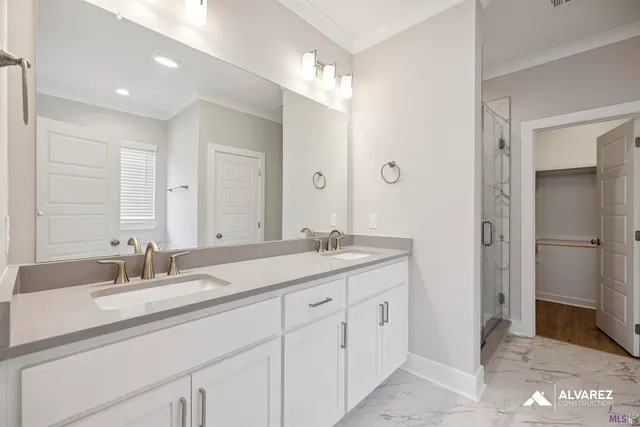 $370,990 | 26518 Vanissa Drive, Denham Springs, LA 70726