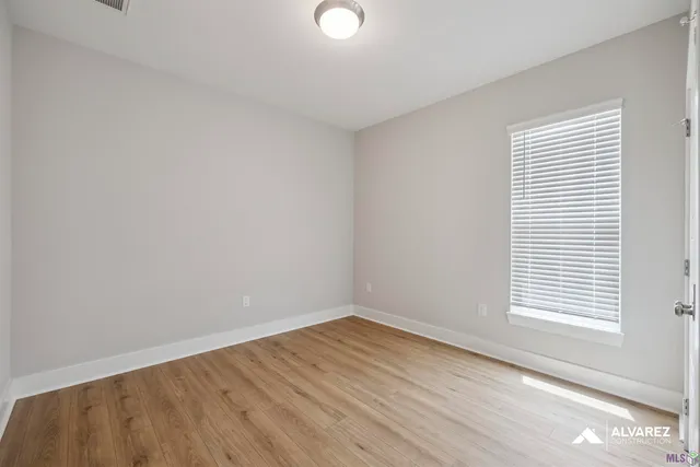 $370,990 | 26518 Vanissa Drive, Denham Springs, LA 70726