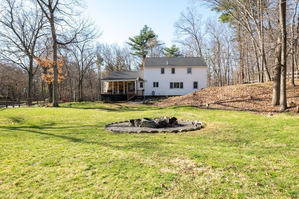 145 Nelson Street Georgetown, MA 01833 - Photo 38 of 41