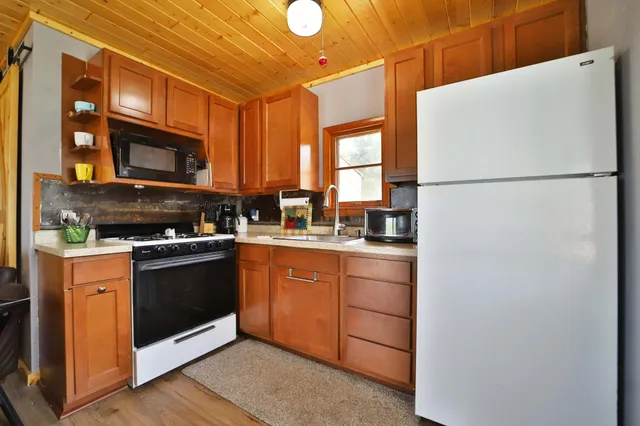 $194,500 | 1088 West Big Portage Lake Drive Northwest, Backus, MN 56435