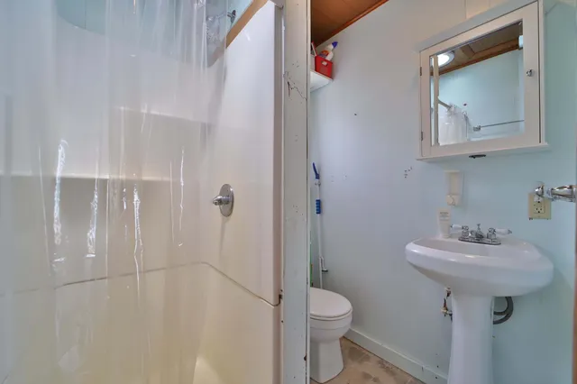 $194,500 | 1088 West Big Portage Lake Drive Northwest, Backus, MN 56435