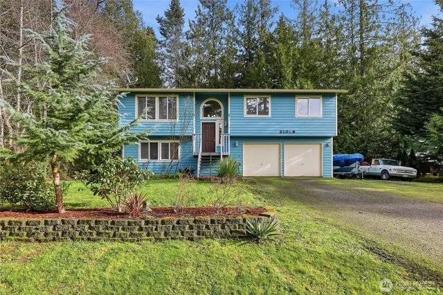 $525,000 | 21028 Virginia Avenue Northeast, Kingston, WA 98346