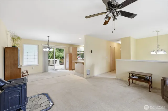 $525,000 | 21028 Virginia Avenue Northeast, Kingston, WA 98346