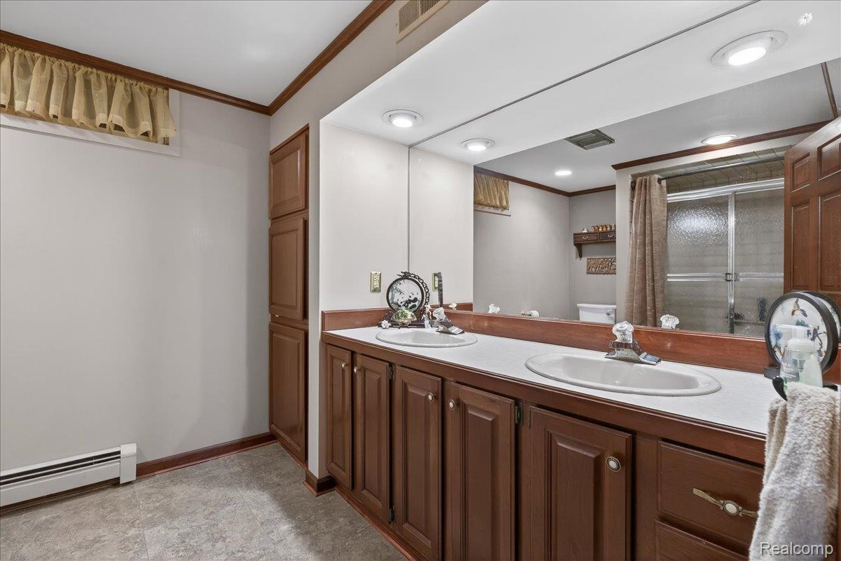 4721 Hasslick Road North Branch, MI 48461 - Photo 65 of 80 50-2026.01.26_SJones_HasslickNB_366.jpg