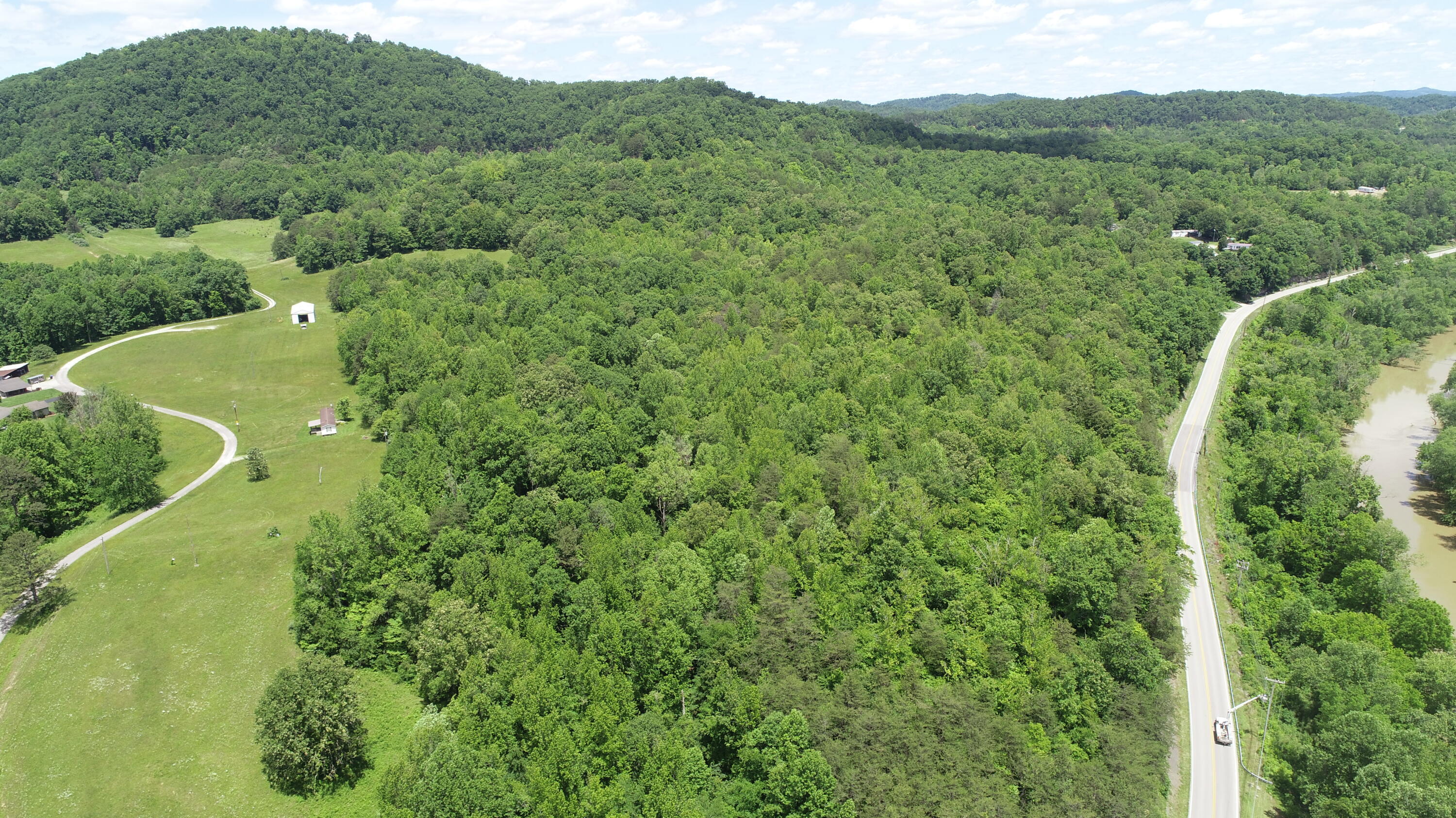0 Sutton Mill Road Williamsburg, KY 40769 - Photo 4 of 23 DJI_0642