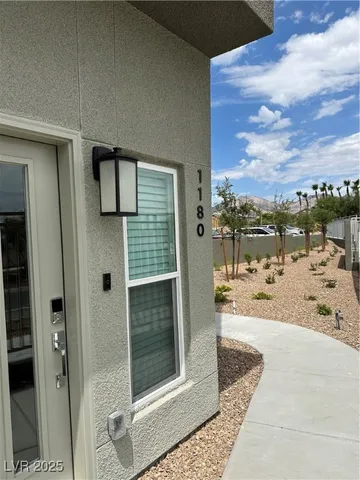 $2,450 | 1180 Blossom Point Street, Las Vegas, NV 89135