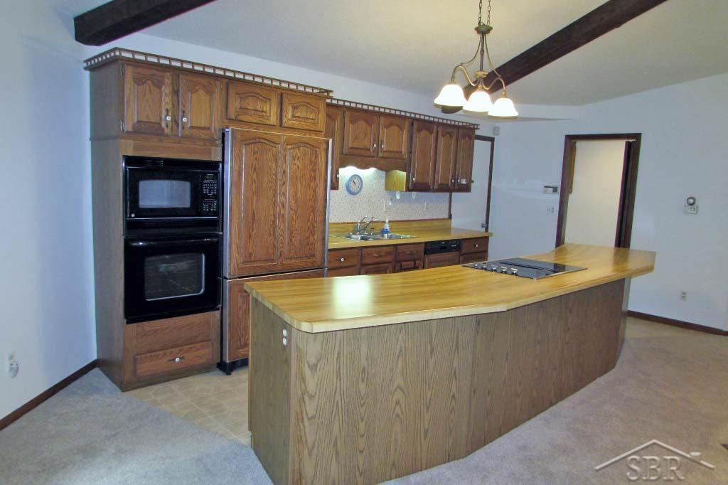 14668 West Gary Road Chesaning, MI 48616 - Photo 11 of 37 50052846-10.JPG