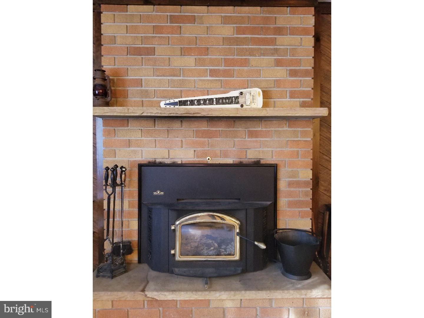 721 Whitehall Road Newfield, NJ 08344 - Photo 11 of 21 Family Room