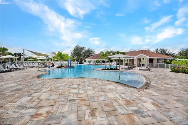 $365,000 | 8267 Parkstone Place, Unit 302, Naples, FL 34120