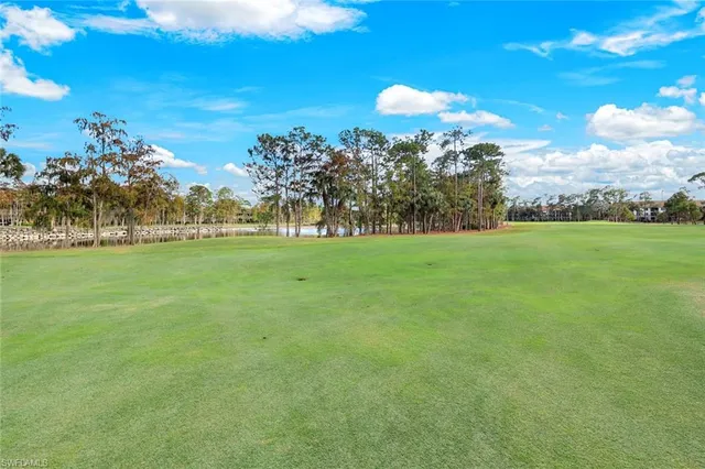 $365,000 | 8267 Parkstone Place, Unit 302, Naples, FL 34120