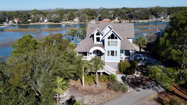 $3,380,400 | 268 Little Oak Island Drive, Folly Beach, SC 29439