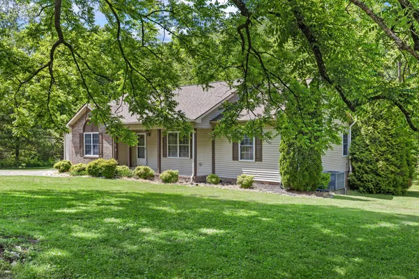 $465,000 | 2524 Distillery Road, Greenbrier, TN 37073