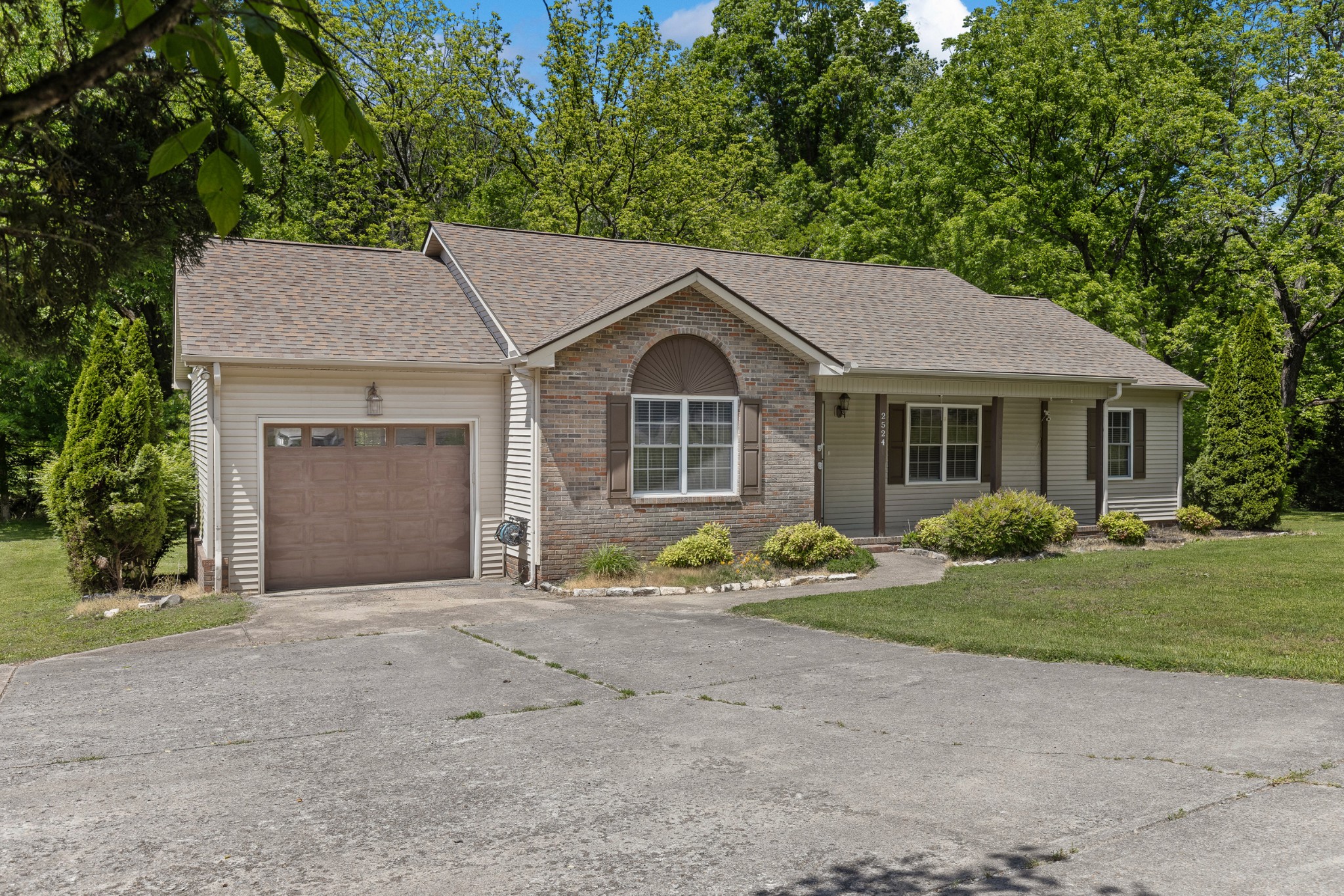 2524 Distillery Road Greenbrier, TN 37073 - Photo 4 of 46
