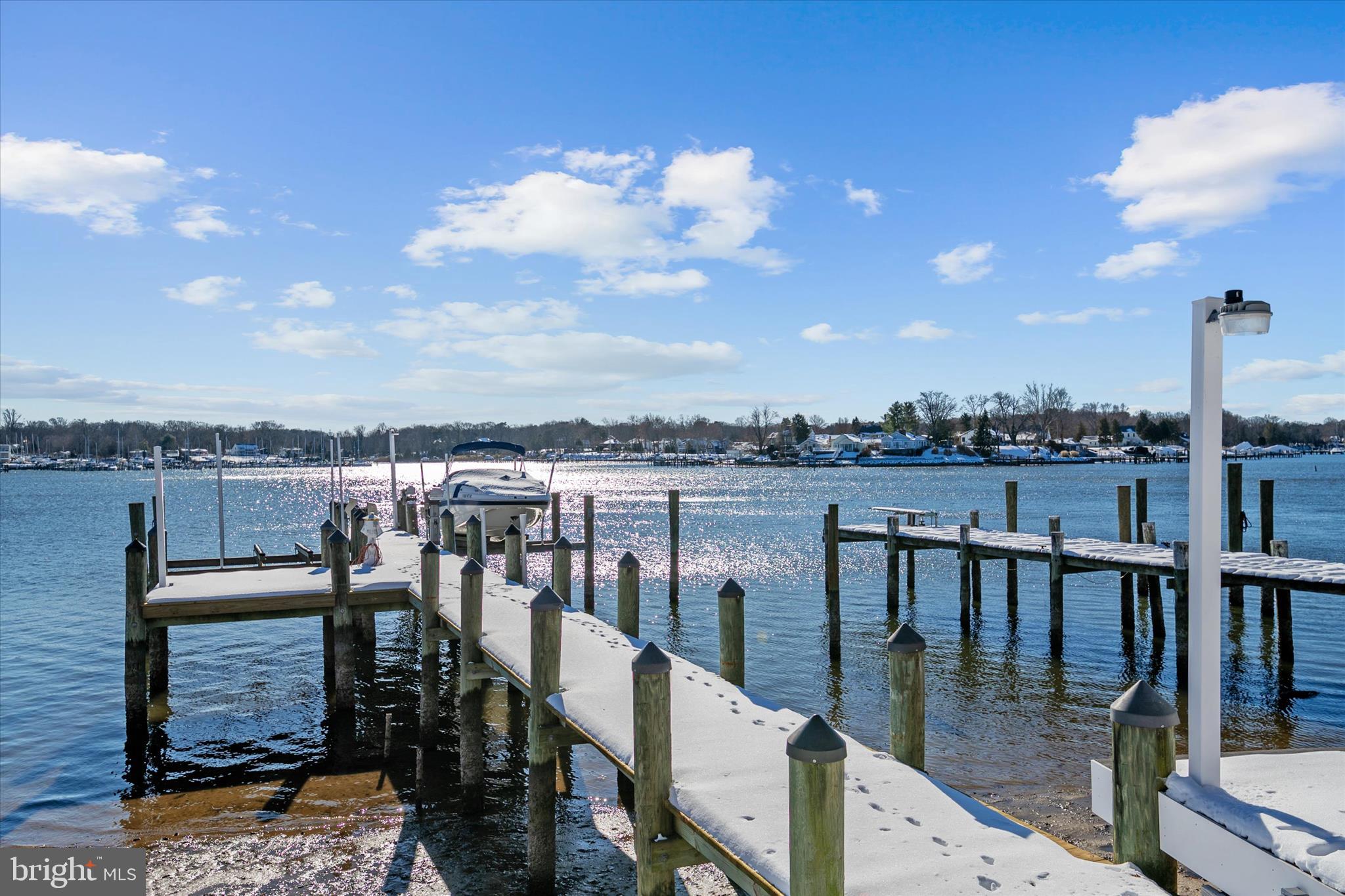 204 Bar Harbor Road Pasadena, MD 21122 - Photo 40 of 43 a view of a balcony with two chairs