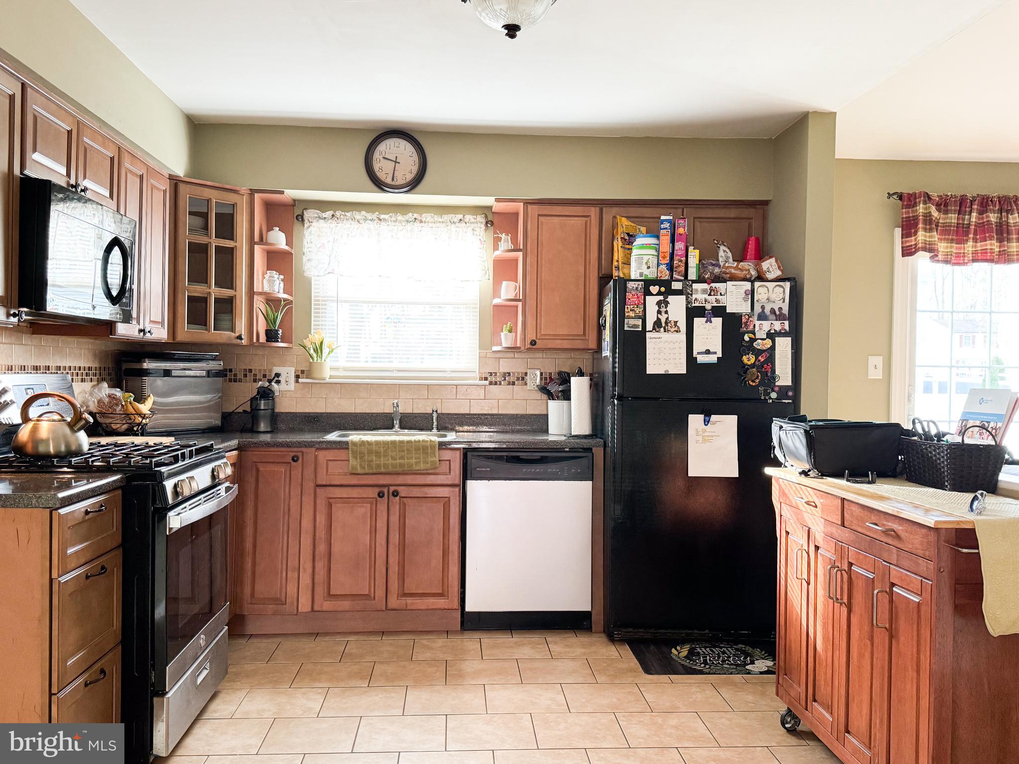 57 Christopher Road Voorhees, NJ 08043 - Photo 15 of 36