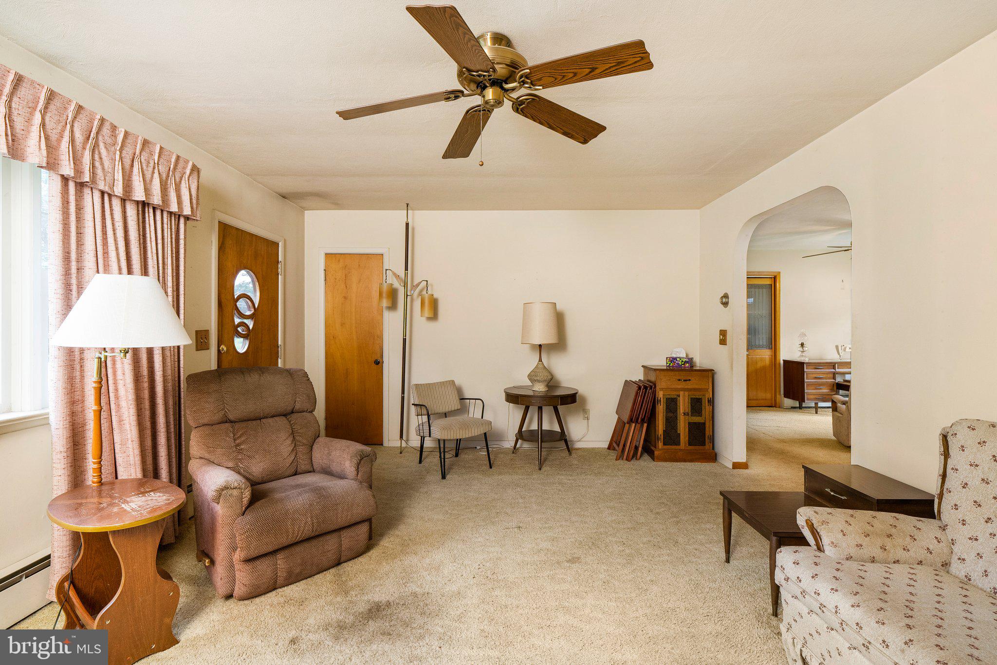 836 Old York Road Hightstown, NJ 08520 - Photo 5 of 31 Gallery Image 5