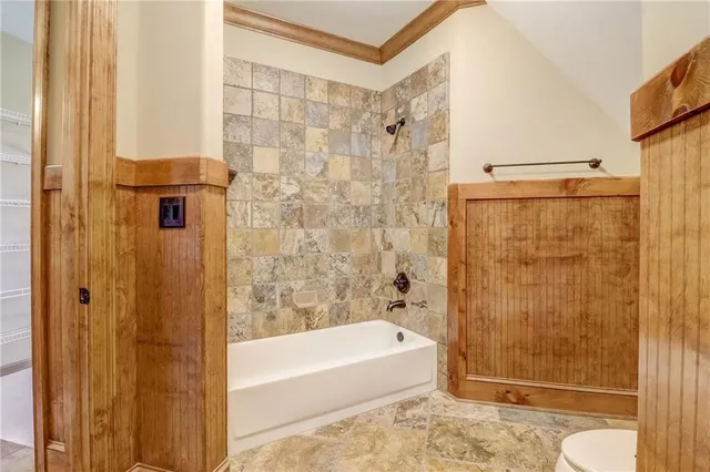 $1,790,000 | 6219 Woodlake Drive, Buford, GA 30518