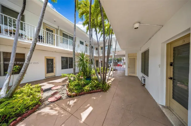 $1,600 | 8420 Byron Avenue, Unit 3, Miami Beach, FL 33141