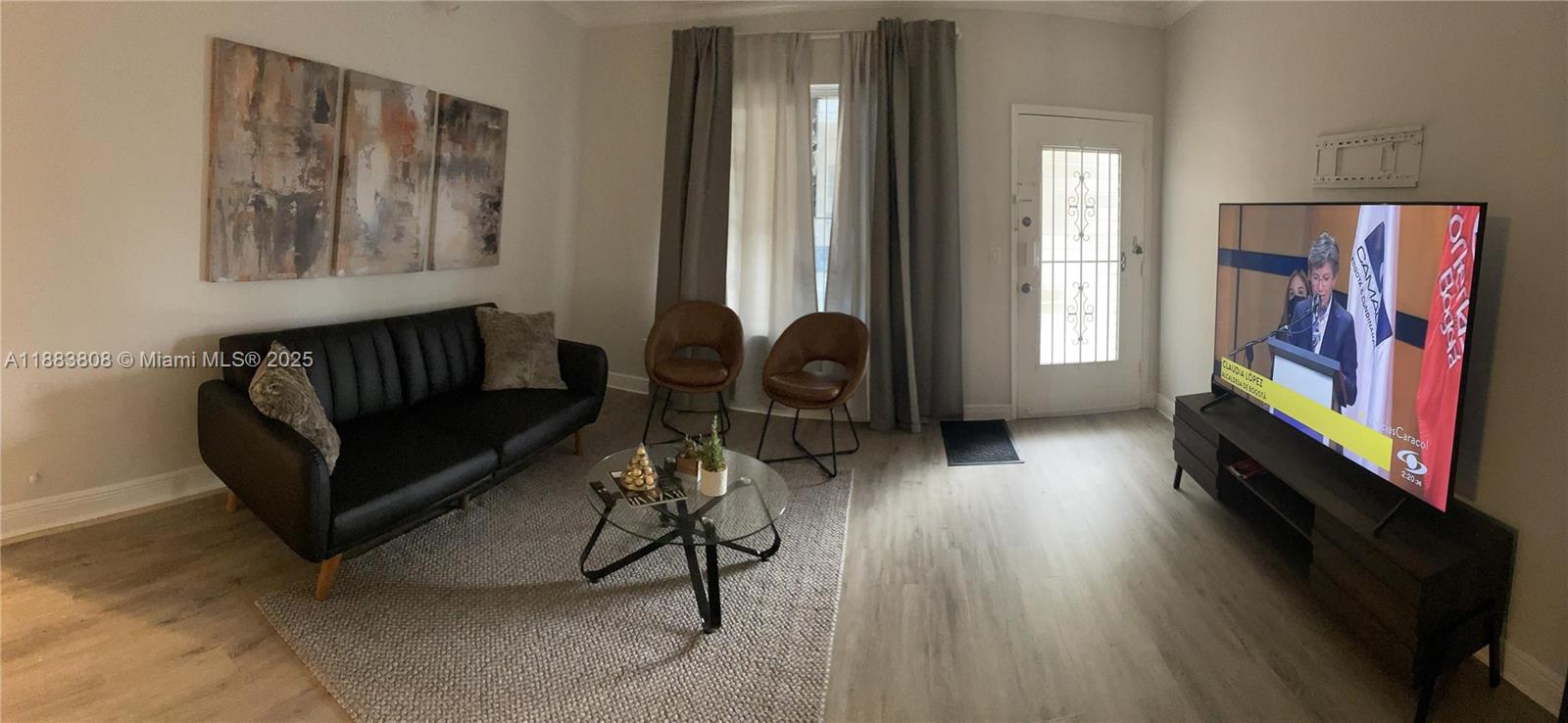 8420 Byron Avenue, Unit 3 Miami Beach, FL 33141 - Photo 5 of 12