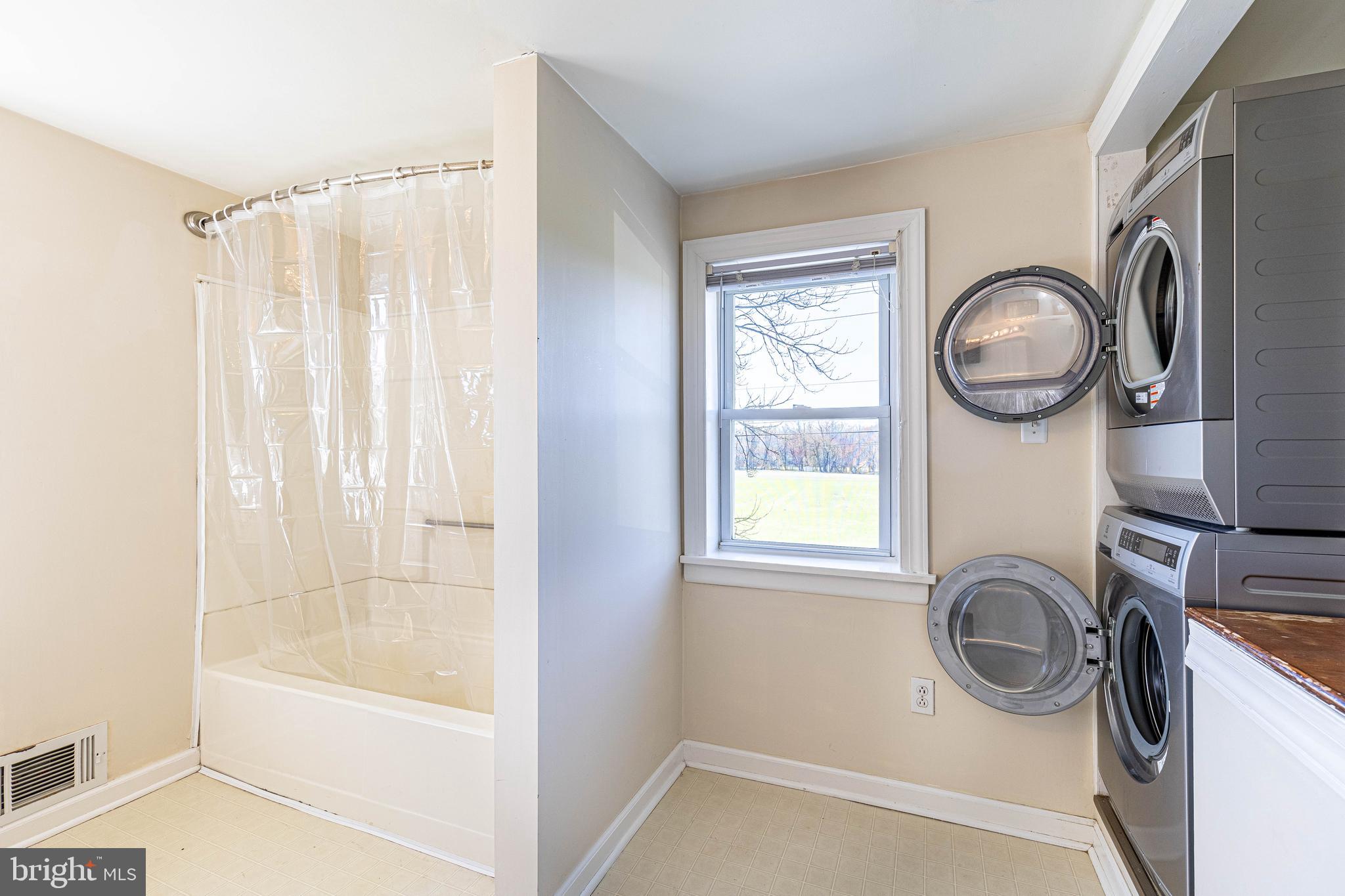 230 Landing Street Southampton, NJ 08088 - Photo 15 of 17 a bathroom with a sink a toilet and a shower