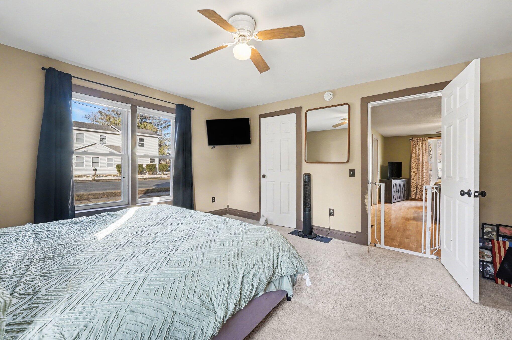 305 South 1st Street Edmore, MI 48829 - Photo 16 of 25 017_file_6781