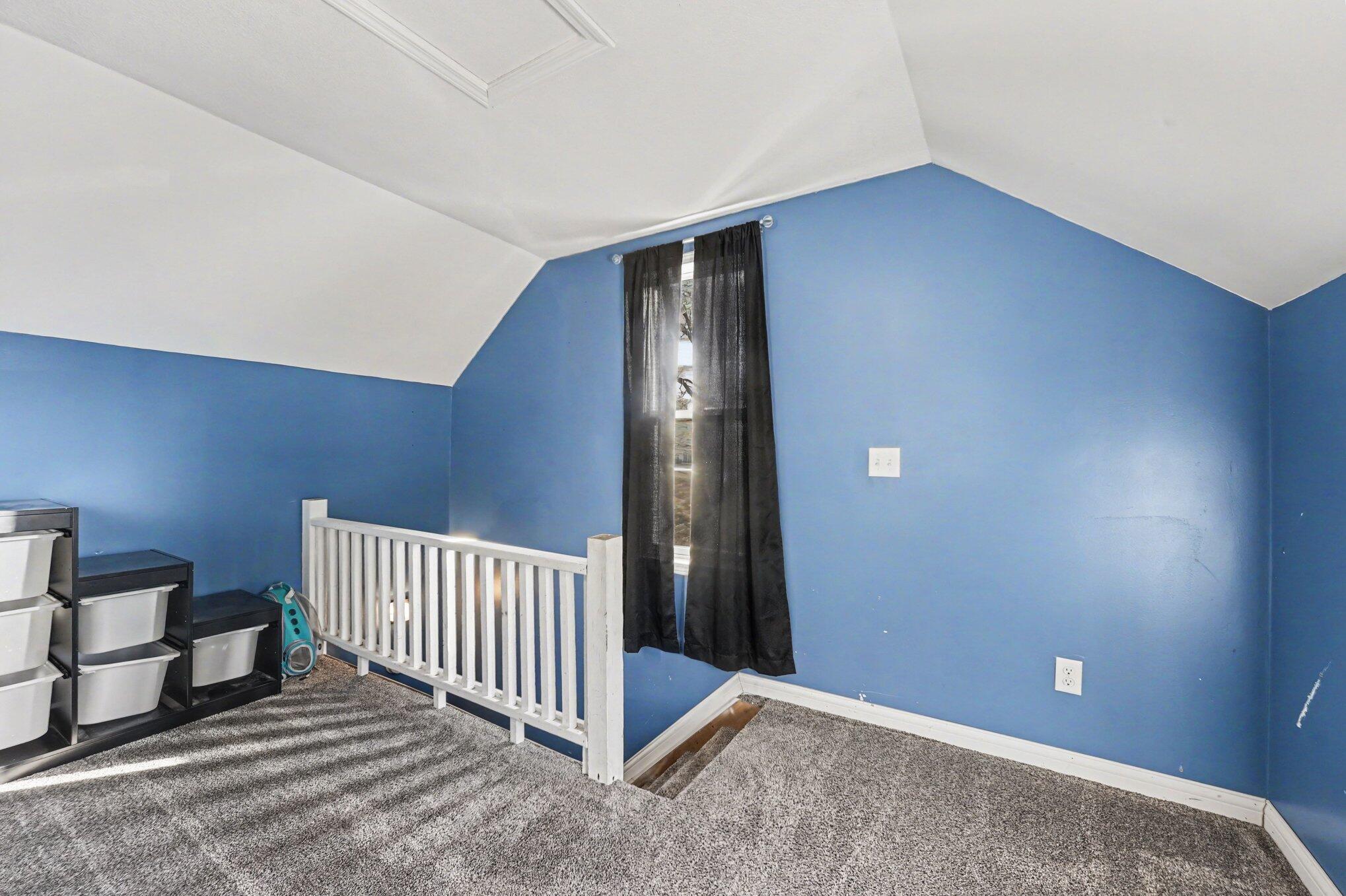 305 South 1st Street Edmore, MI 48829 - Photo 21 of 25 022_file_5684