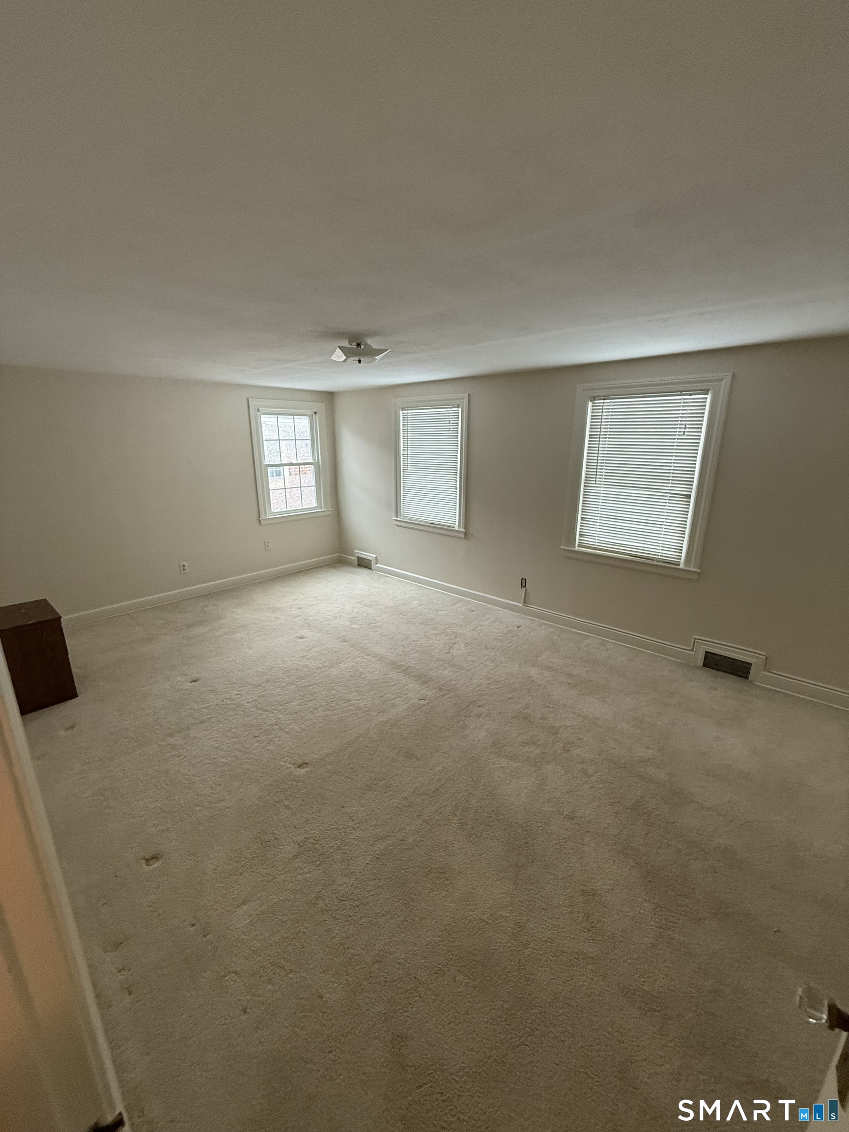 336 Ridgewood Road West Hartford, CT 06107 - Photo 14 of 21 a view of an empty room with a window