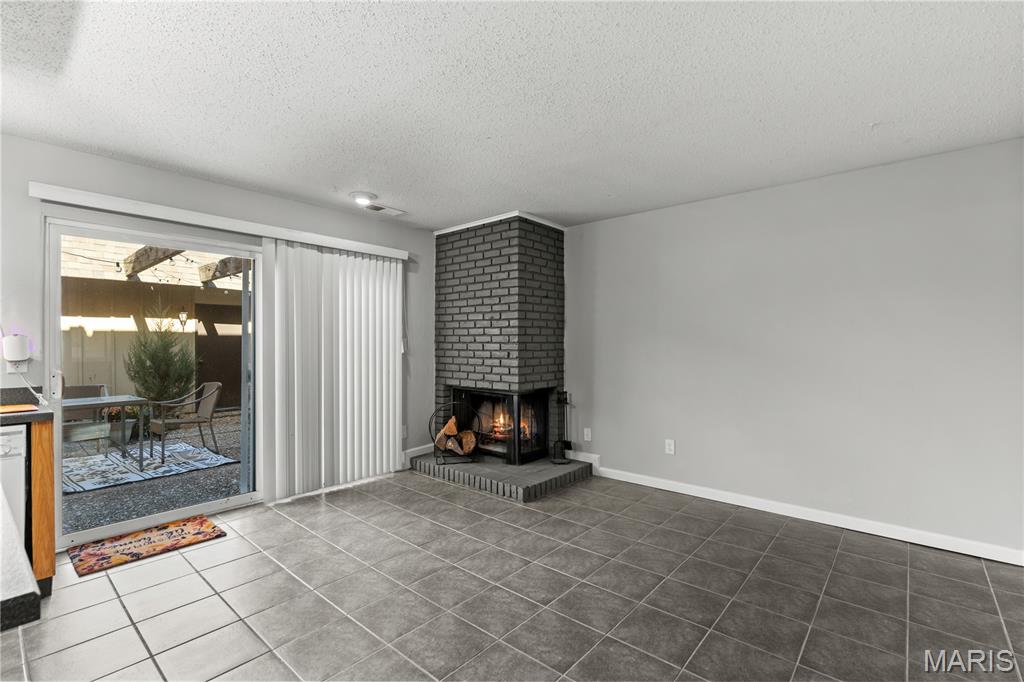 2605 Plantation Point, Unit B St. Charles, MO 63303 - Photo 14 of 33