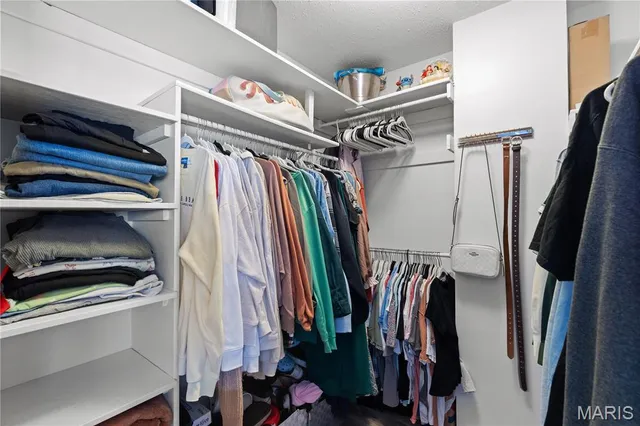 $235,900 | 2605 Plantation Point, Unit B, St. Charles, MO 63303