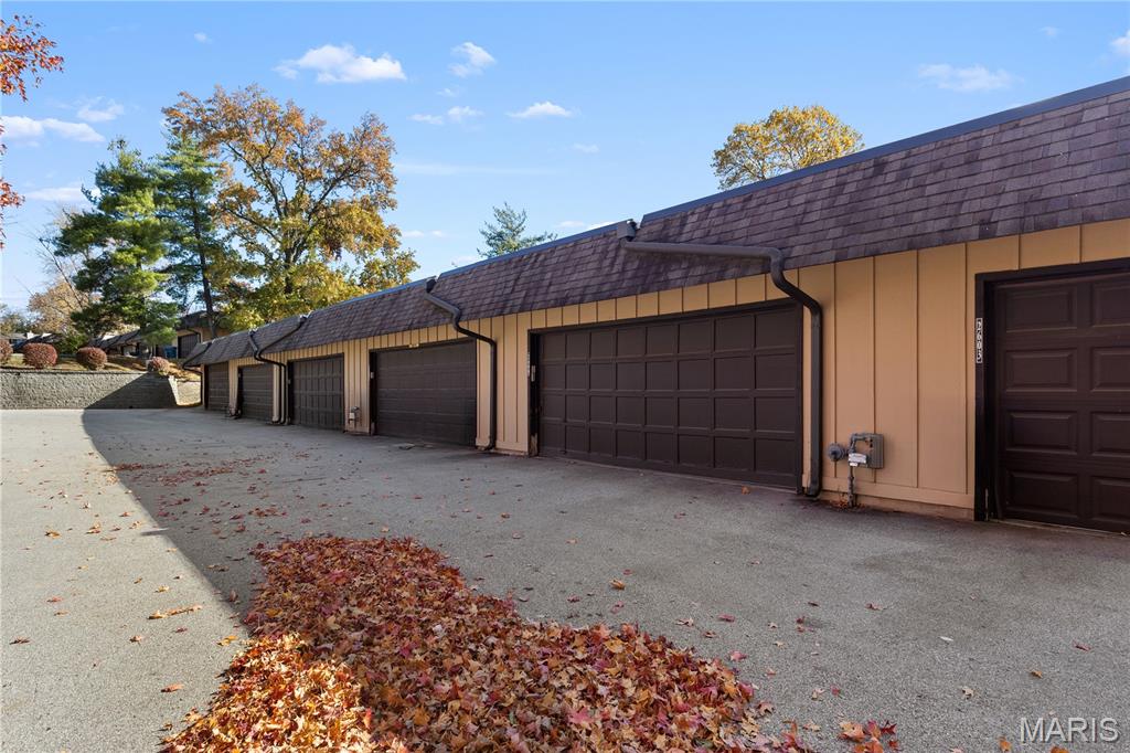 2605 Plantation Point, Unit B St. Charles, MO 63303 - Photo 31 of 33