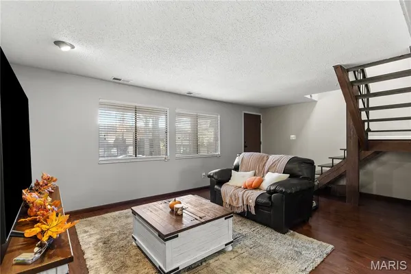 $235,900 | 2605 Plantation Point, Unit B, St. Charles, MO 63303