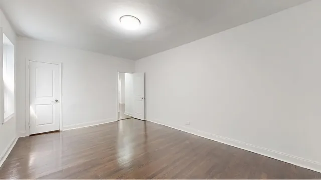 $509,000 | 221 East 18th Street, Unit 1E | Prospect Park South