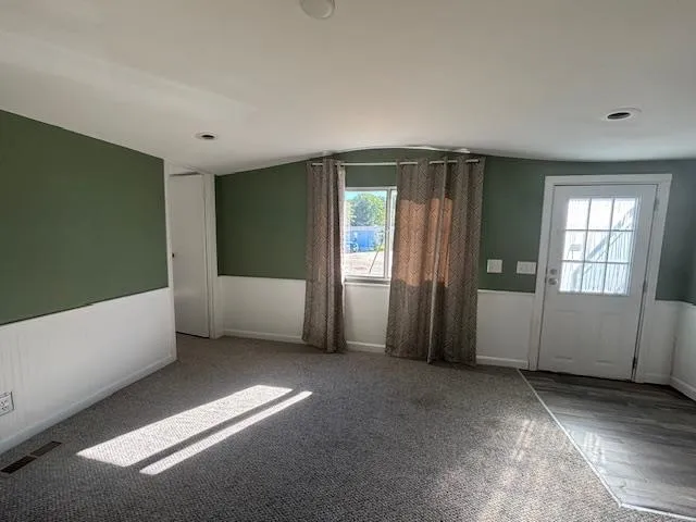 $110,400 | 90 Colgate Road, Newmarket, NH 03857