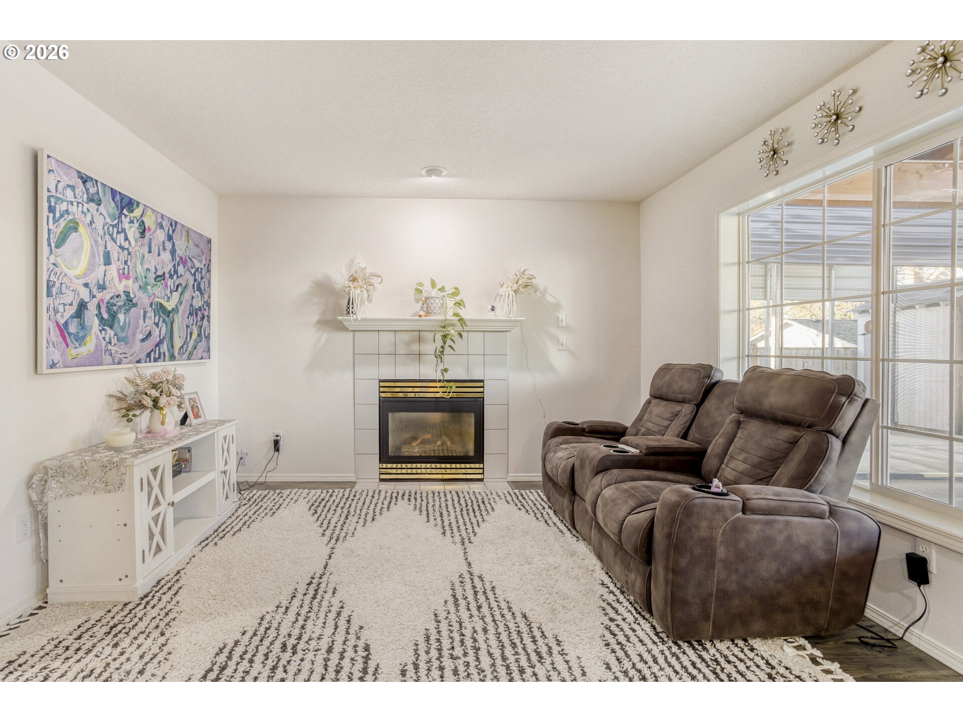 19039 Southwest Pike Lane Beaverton, OR 97078 - Photo 12 of 29 Family Room