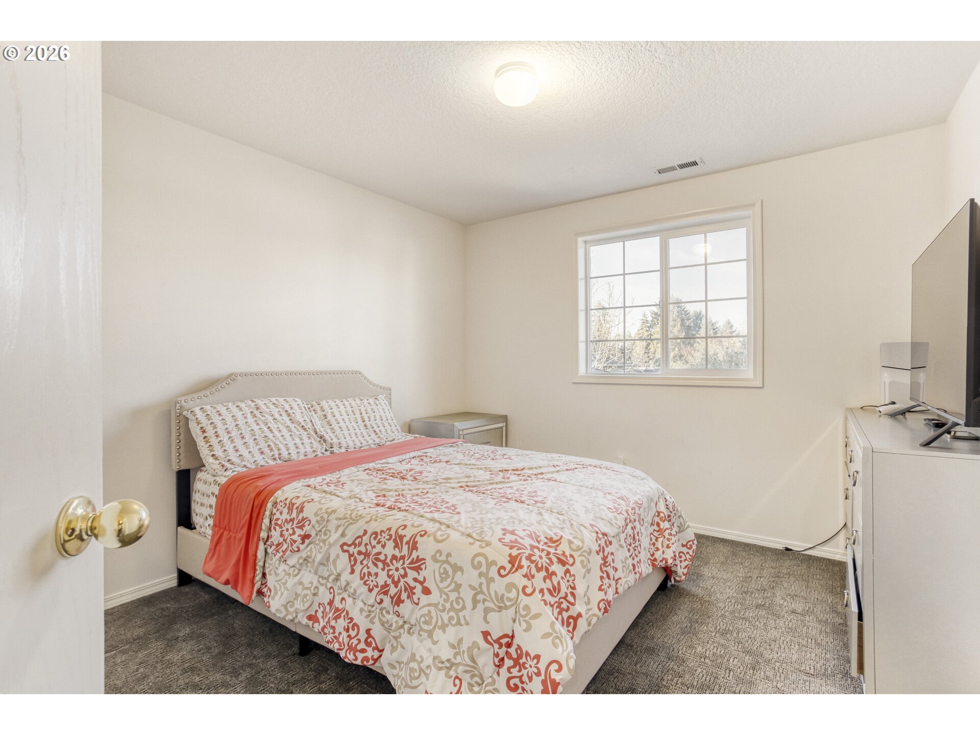 19039 Southwest Pike Lane Beaverton, OR 97078 - Photo 19 of 29 Bedroom