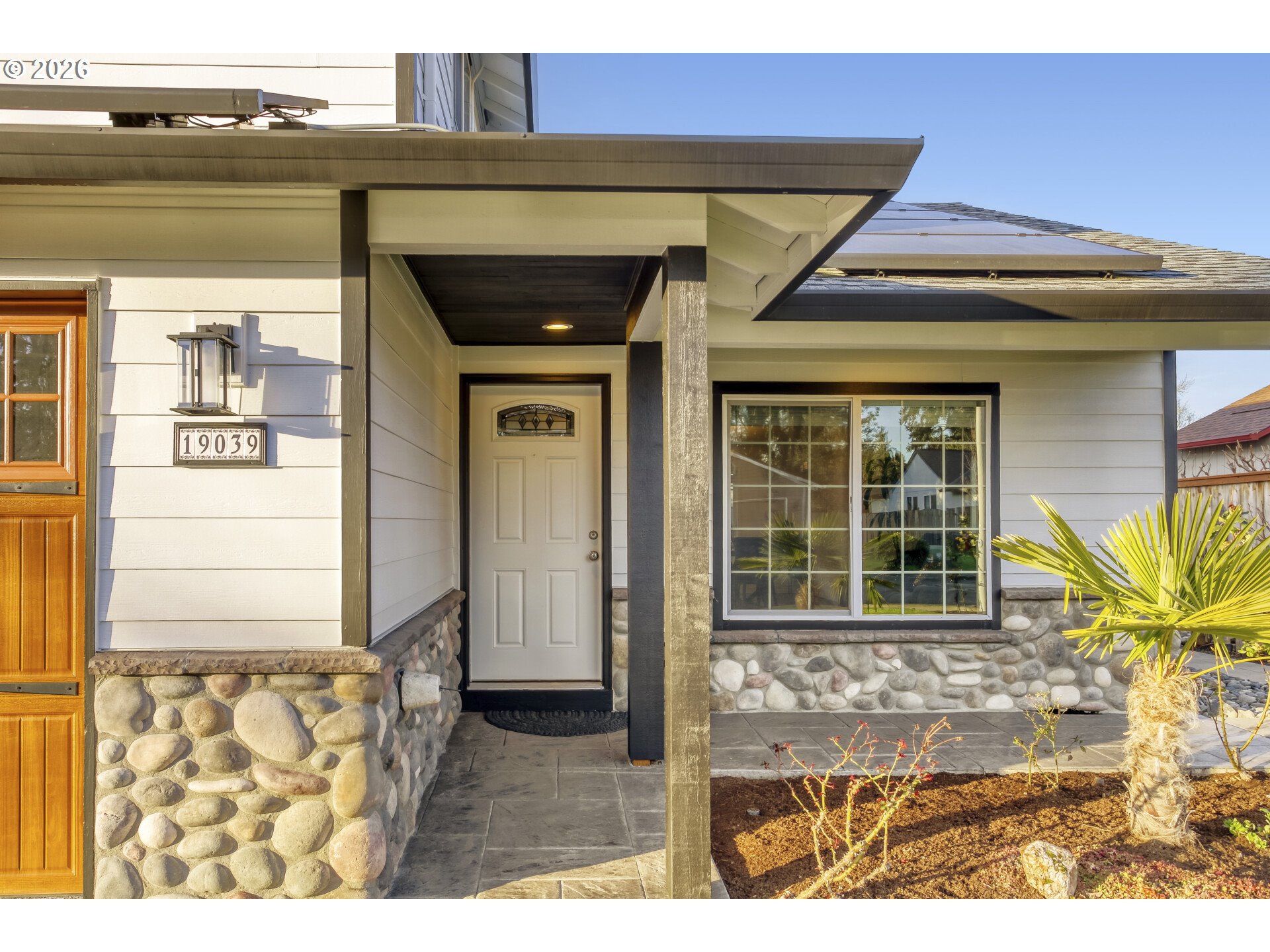 19039 Southwest Pike Lane Beaverton, OR 97078 - Photo 3 of 29 Porch