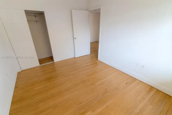 $1,900 | 7207 Bay Drive, Unit 19, Miami Beach, FL 33141