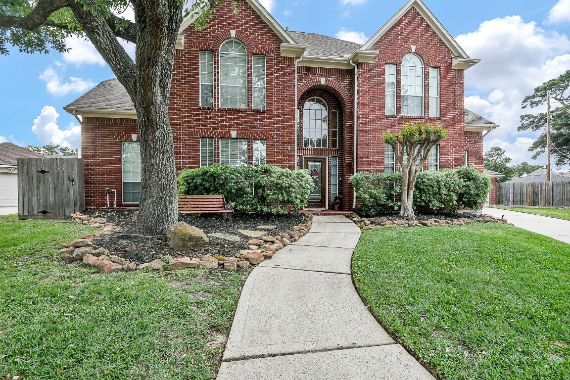 20423 Forest Drive Spring, TX 77388 - Photo 3 of 49