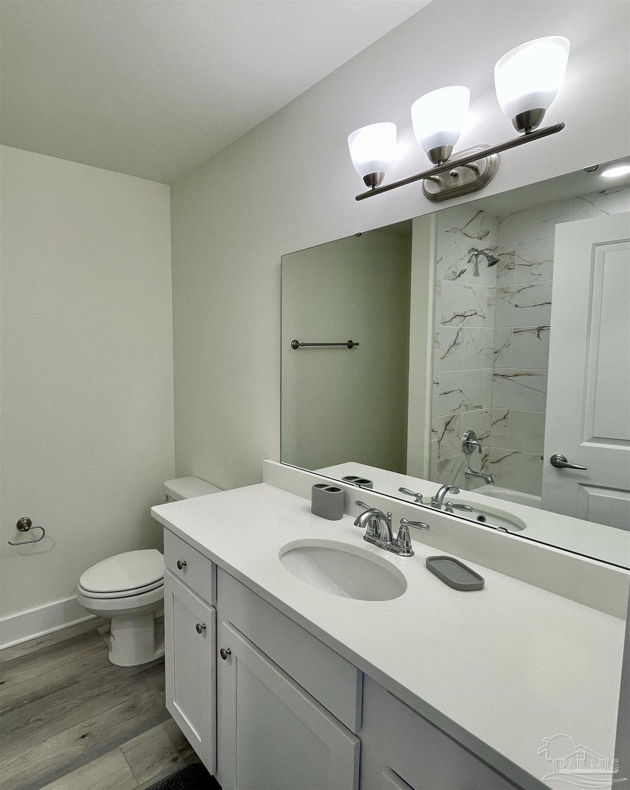 16138 Innerarity Point Road Pensacola, FL 32507 - Photo 23 of 34 Gallery Image 23