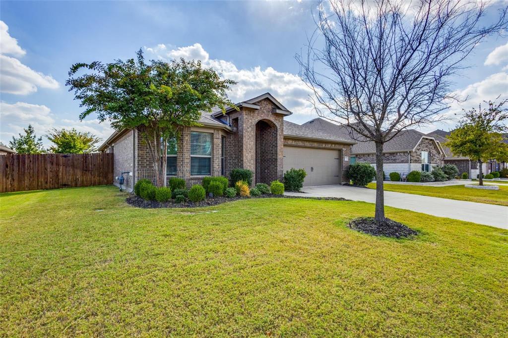 3725 Holley Ridge Way McKinney, TX 75071 - Photo 2 of 25