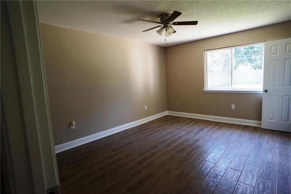 1113 North Sugar Ridge Road Laplace, LA 70068 - Photo 5 of 10 Gallery Image 5
