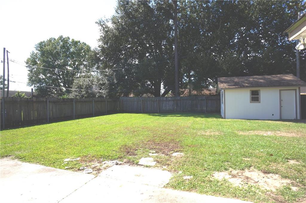 1113 North Sugar Ridge Road Laplace, LA 70068 - Photo 9 of 10 Gallery Image 9