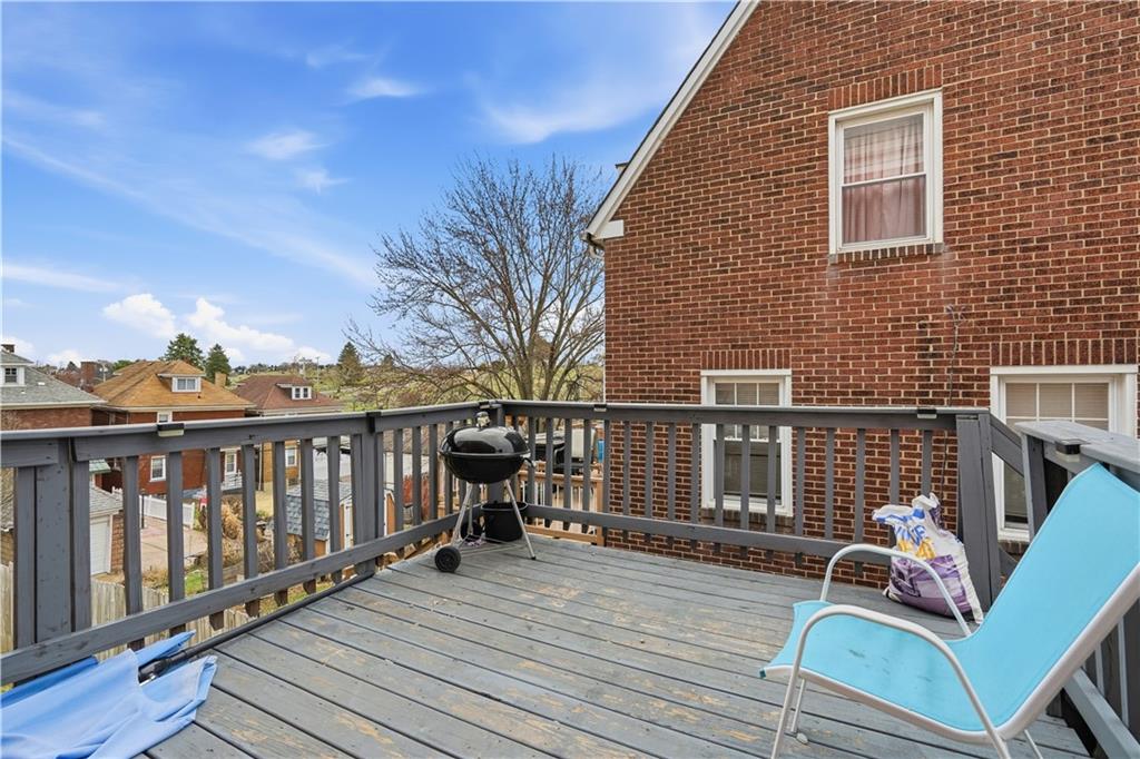 2113 Orchard Street Homestead, PA 15120 - Photo 9 of 32