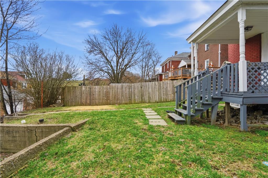 2113 Orchard Street Homestead, PA 15120 - Photo 10 of 32