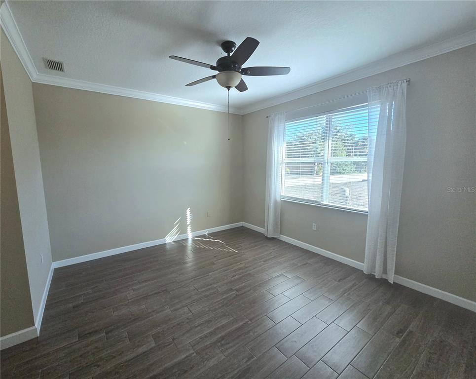 2898 Ashton Road Sarasota, FL 34231 - Photo 11 of 29