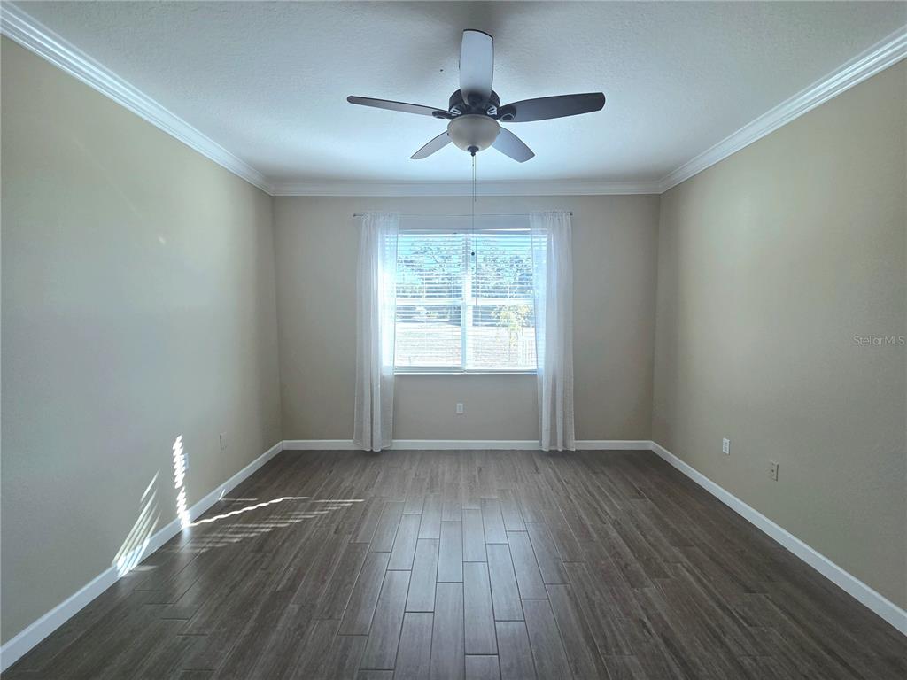 2898 Ashton Road Sarasota, FL 34231 - Photo 13 of 29