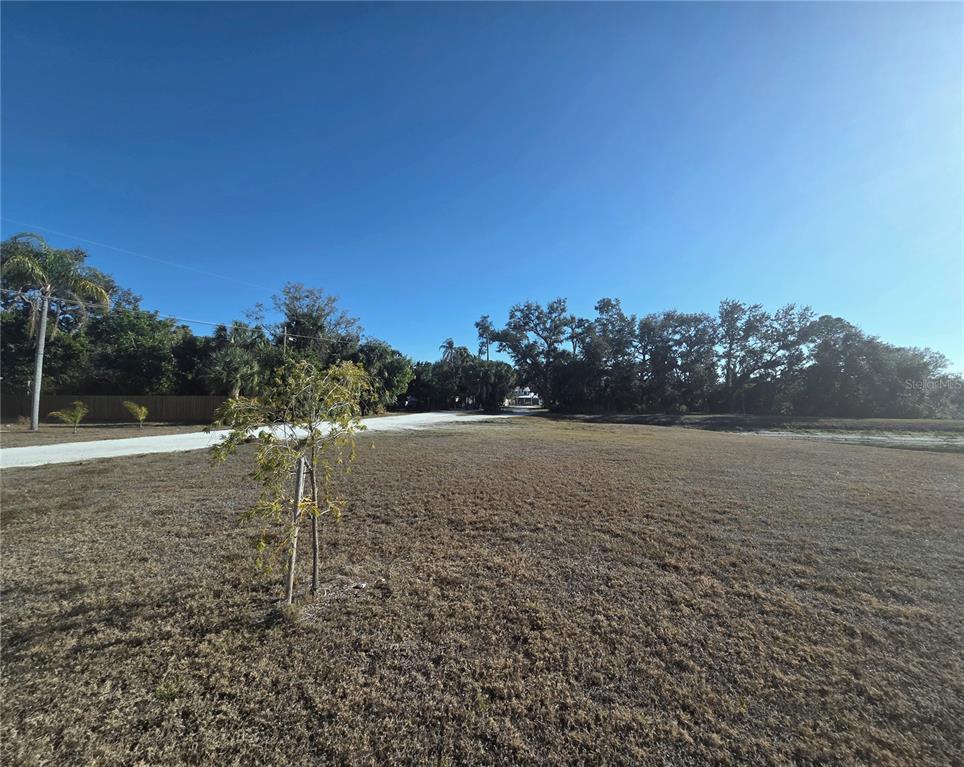 2898 Ashton Road Sarasota, FL 34231 - Photo 27 of 29